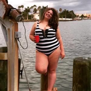 Meet your Posher, Hillary